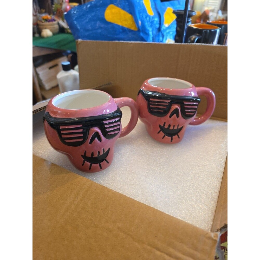 Hyde Eek Coffee Mugs 16oz Halloween Skulls Pink Set Of 2 Ceramic Cups NWT
